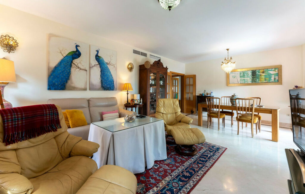 Detached Villa Cerros del Aguila Málaga - image 4