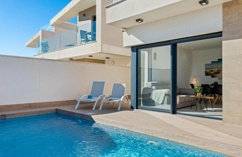 Detached Villa San Miguel de Salinas Alicante - image 9
