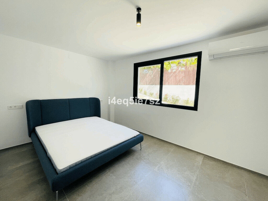 Detached Villa Javea Alicante - image 4
