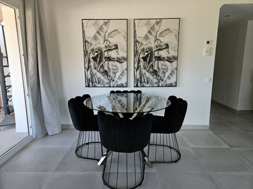 Penthouse Nueva Andalucía Málaga - image 4