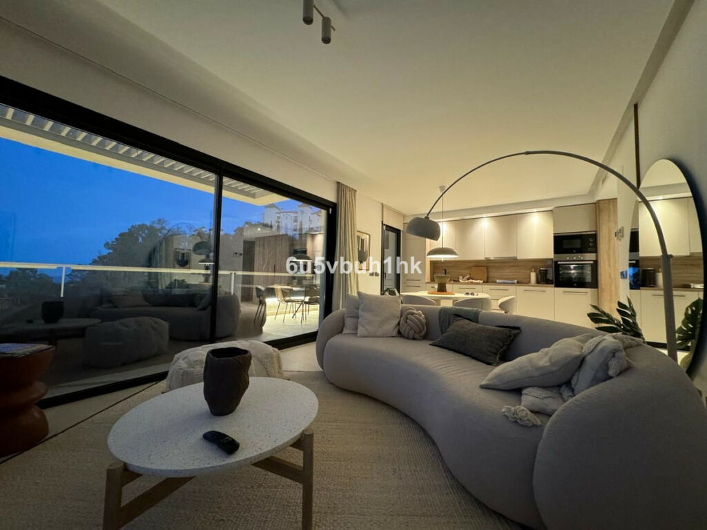 Penthouse La Quinta Málaga - image 4
