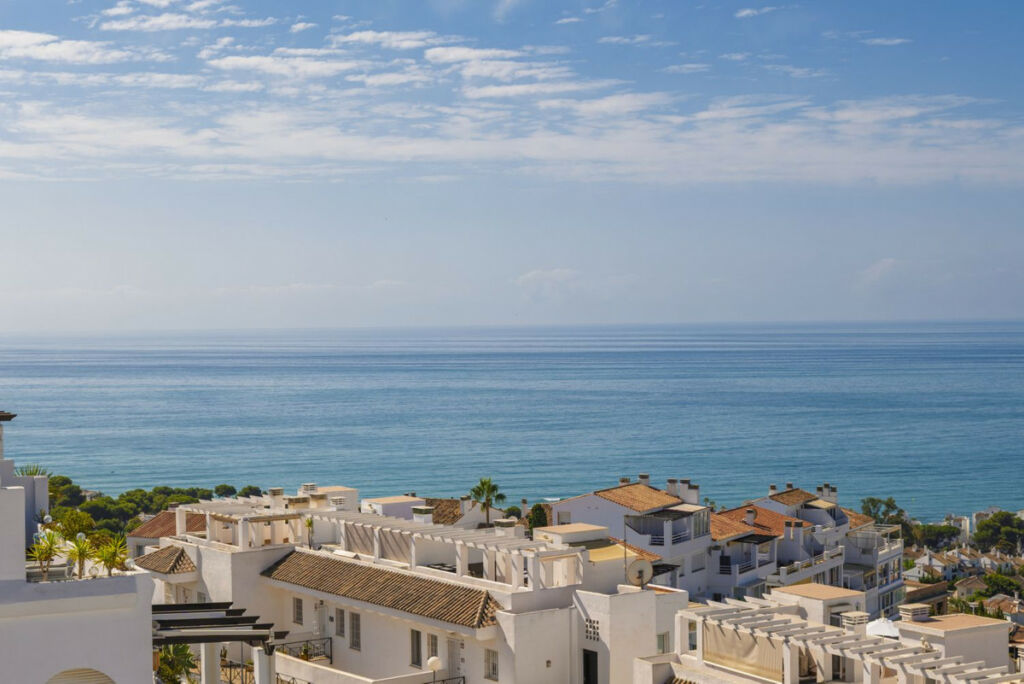 Penthouse Riviera del Sol Málaga - image 9