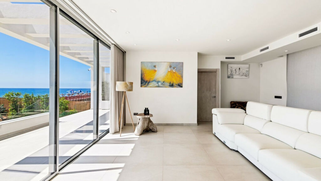 Detached Villa La Cala de Mijas Málaga - image 4