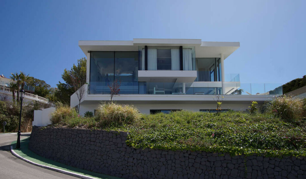 Detached Villa Altea Alicante - image 4