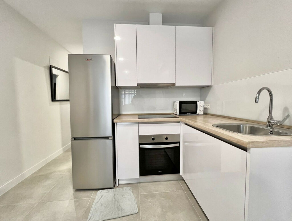 Ground Floor Apartment Fuengirola Málaga - image 4