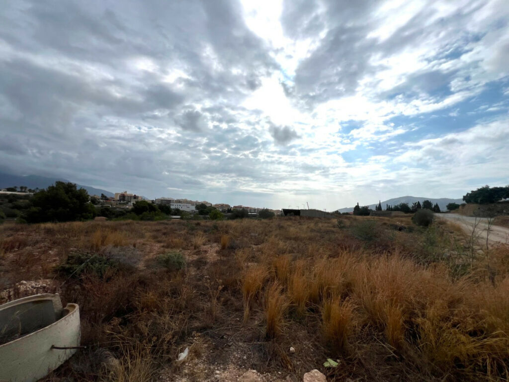 Land L'Alfás del Pi Alicante - image 4