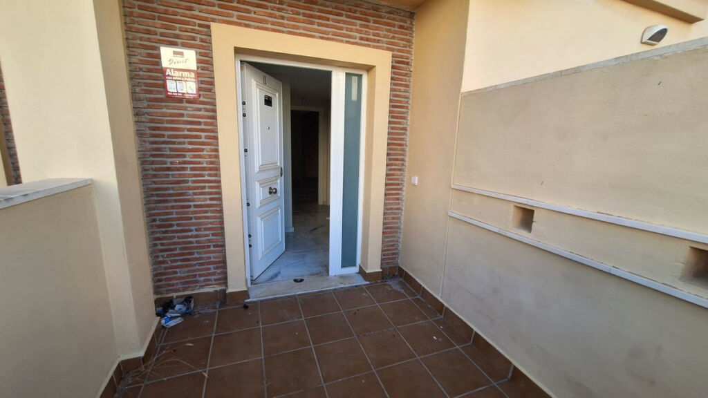 Townhouse Calahonda Málaga - image 4