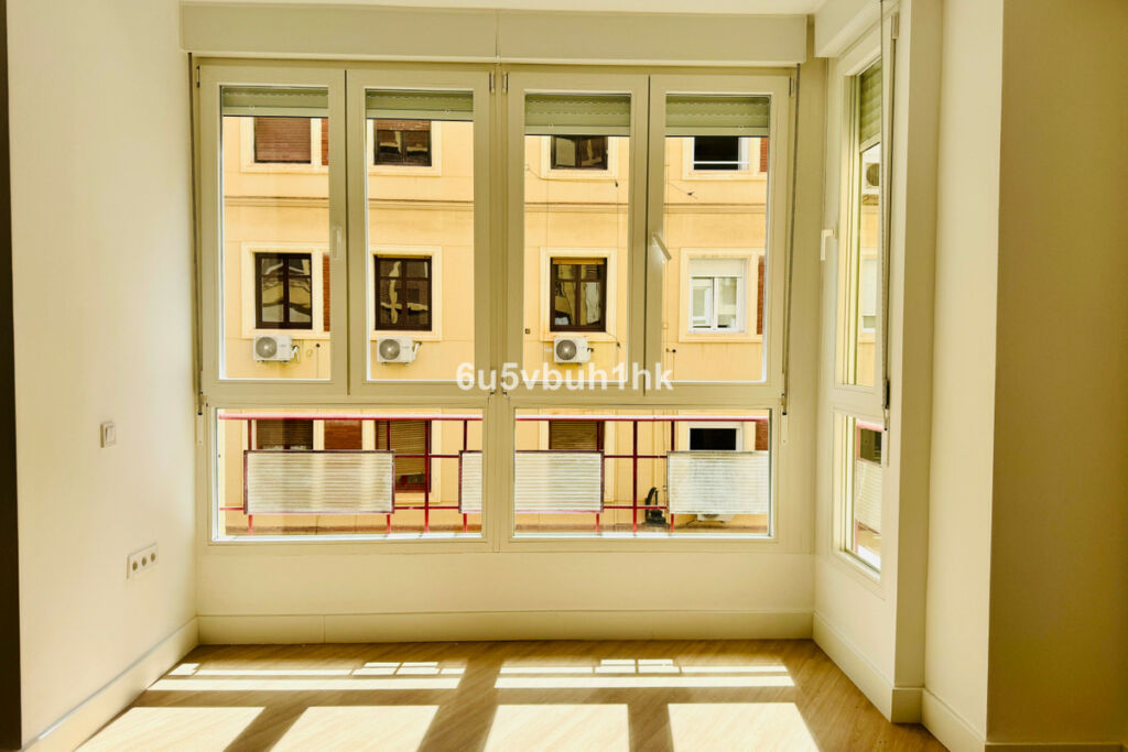 Ground Floor Apartment Málaga Málaga - image 4