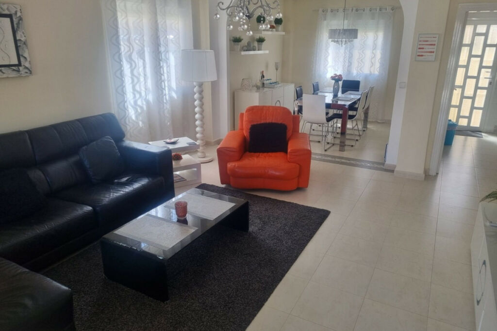 Townhouse Ciudad Quesada Alicante - image 4