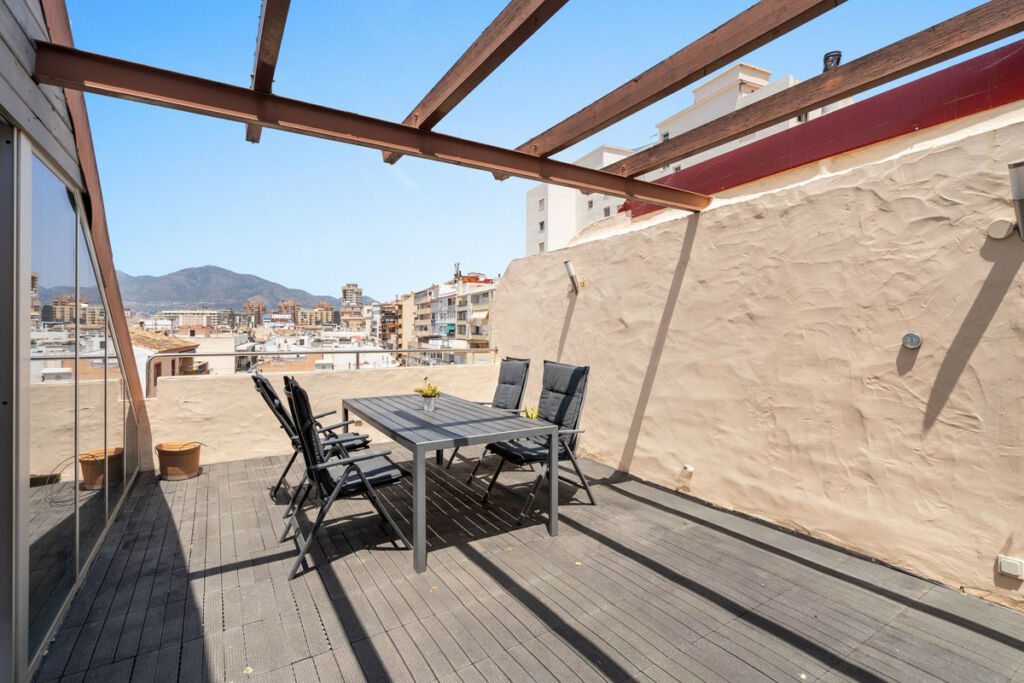 Penthouse Fuengirola Málaga - image 5