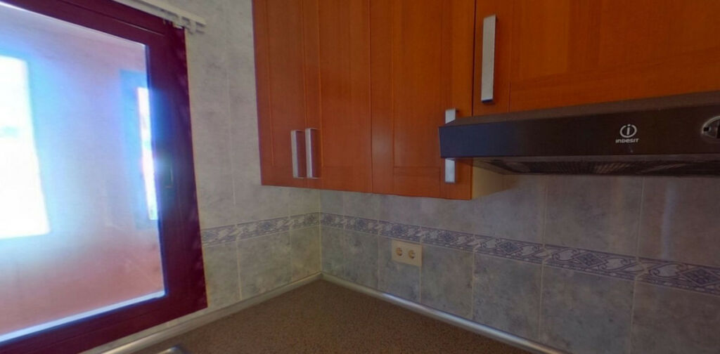 Middle Floor Apartment La Duquesa Málaga - image 4