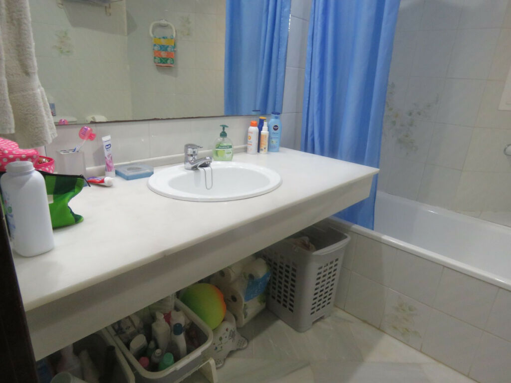 Ground Floor Apartment Calahonda Málaga - image 4