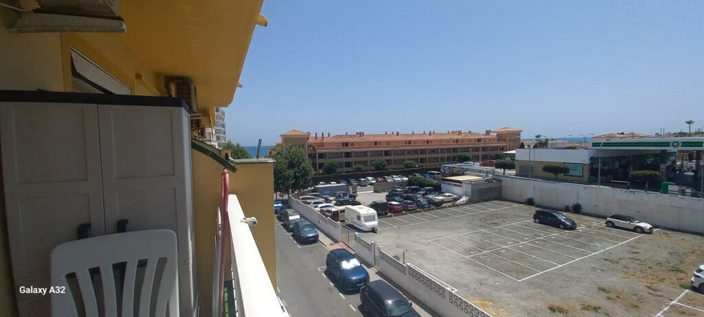 Middle Floor Apartment La Cala de Mijas Málaga - image 4