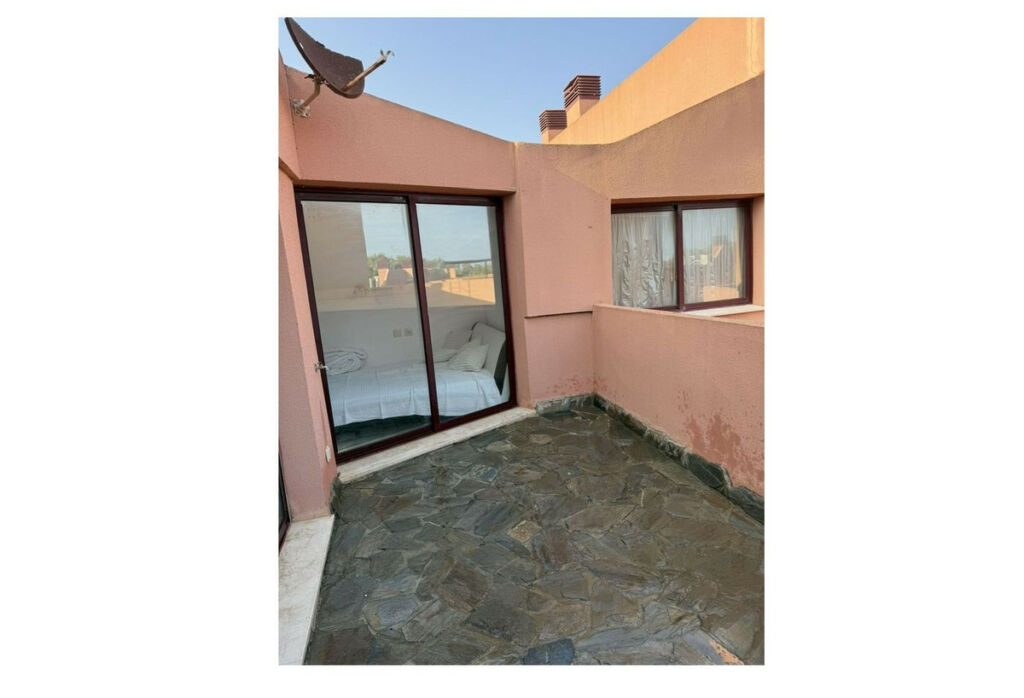 Penthouse Manilva Málaga - image 4