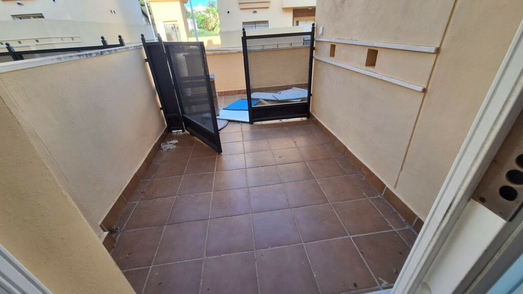 Townhouse Calahonda Málaga - image 4