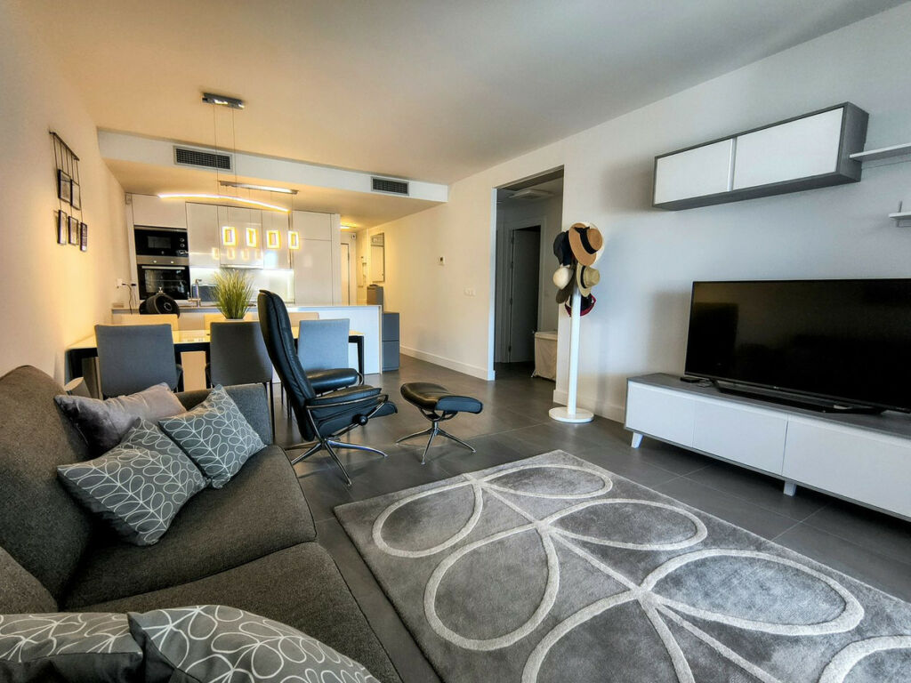 Ground Floor Apartment La Duquesa Málaga - image 4