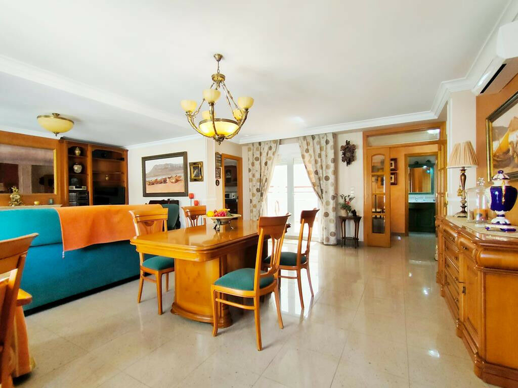Detached Villa Denia Alicante - image 4