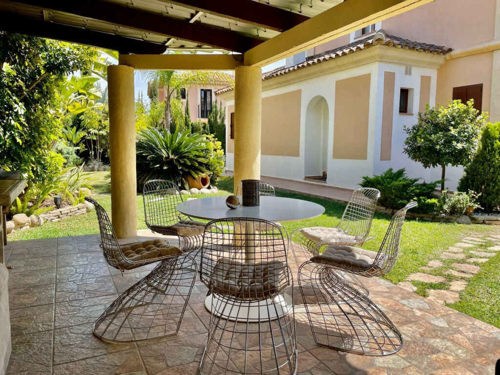 Detached Villa Finestrat Alicante - image 4