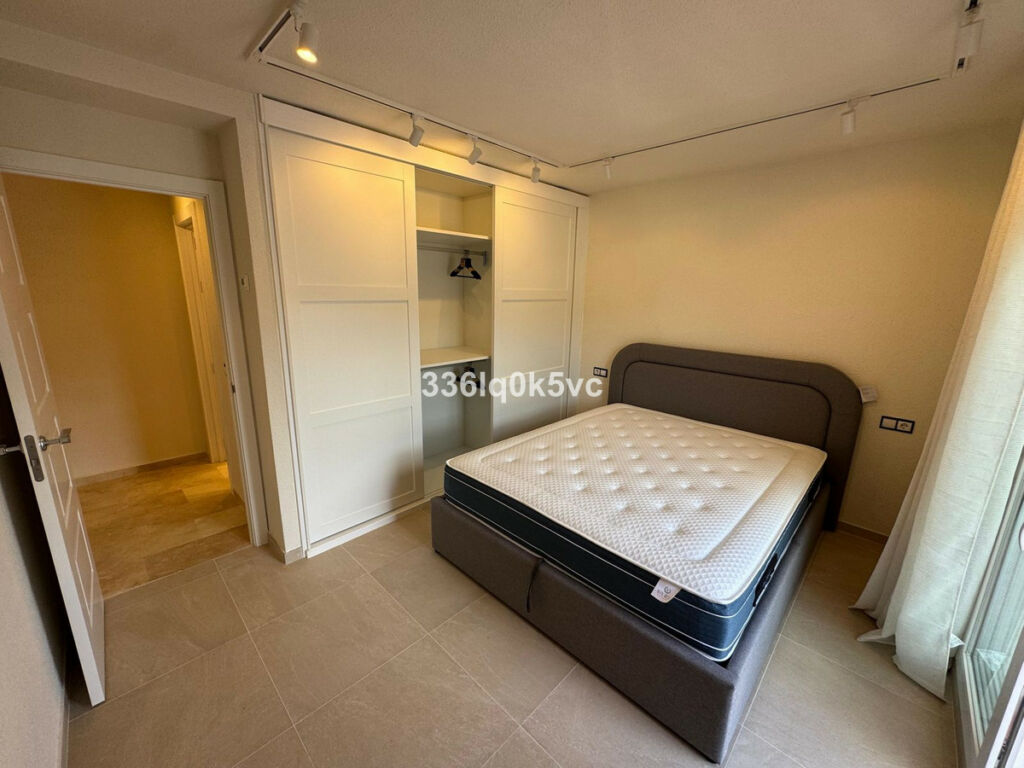 Top Floor Apartment Benahavís Málaga - image 4