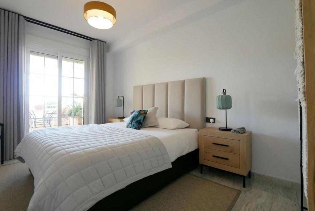 Ground Floor Apartment Cabopino Málaga - image 4