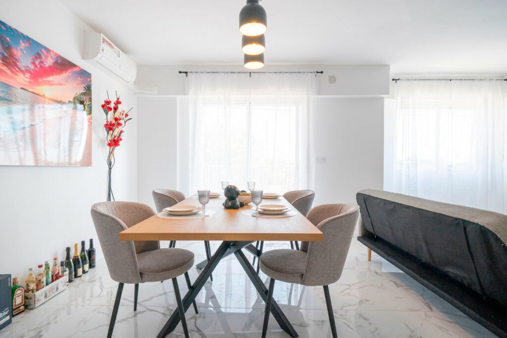 Middle Floor Apartment Punta Prima Alicante - image 4