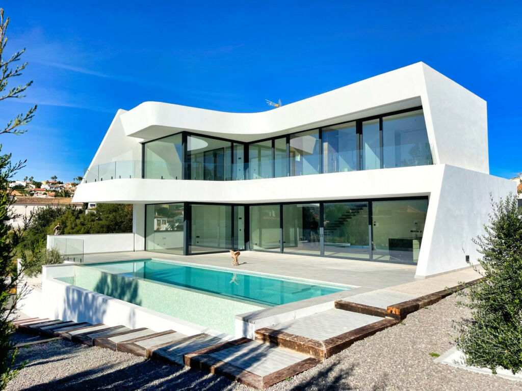 Detached Villa Calpe Alicante - image 4
