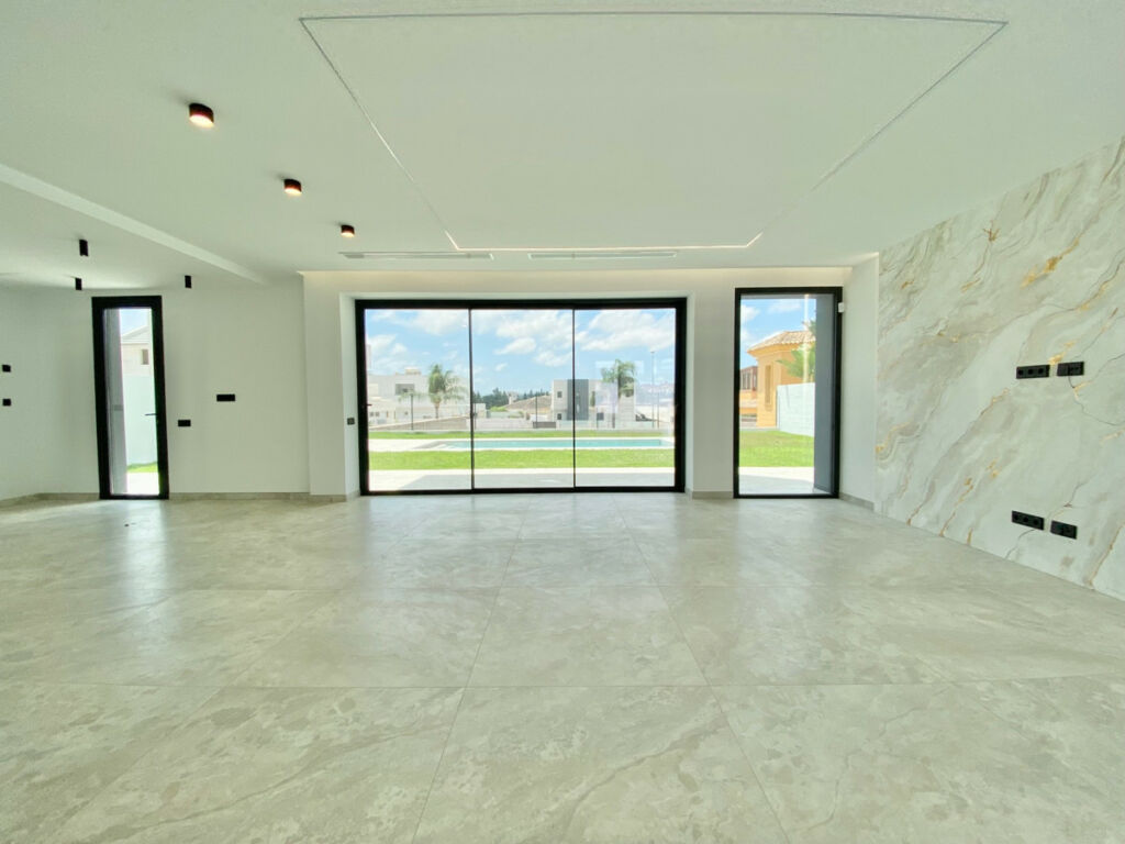 Detached Villa Mijas Málaga - image 4