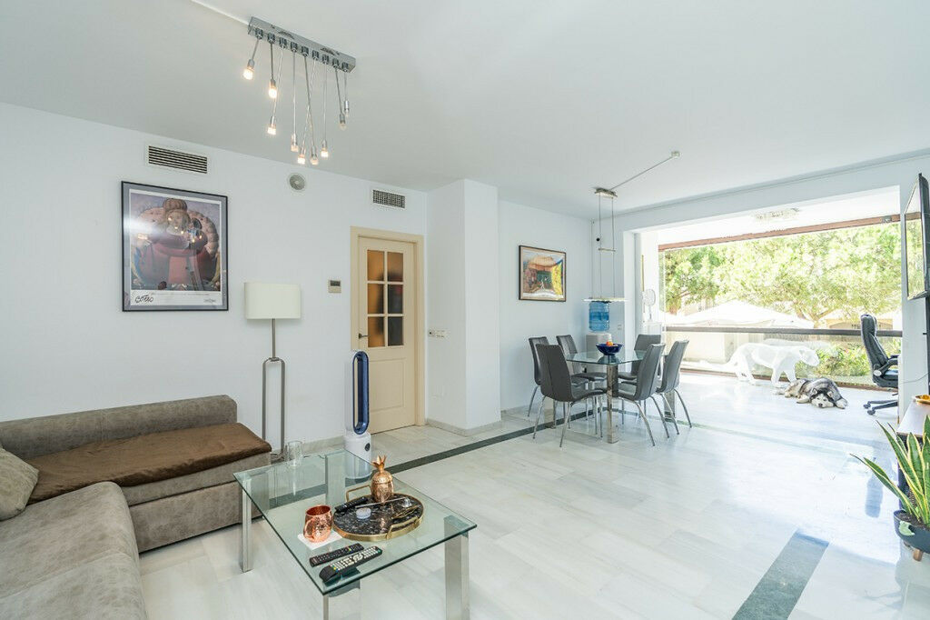 Ground Floor Apartment Marbella Málaga - image 4