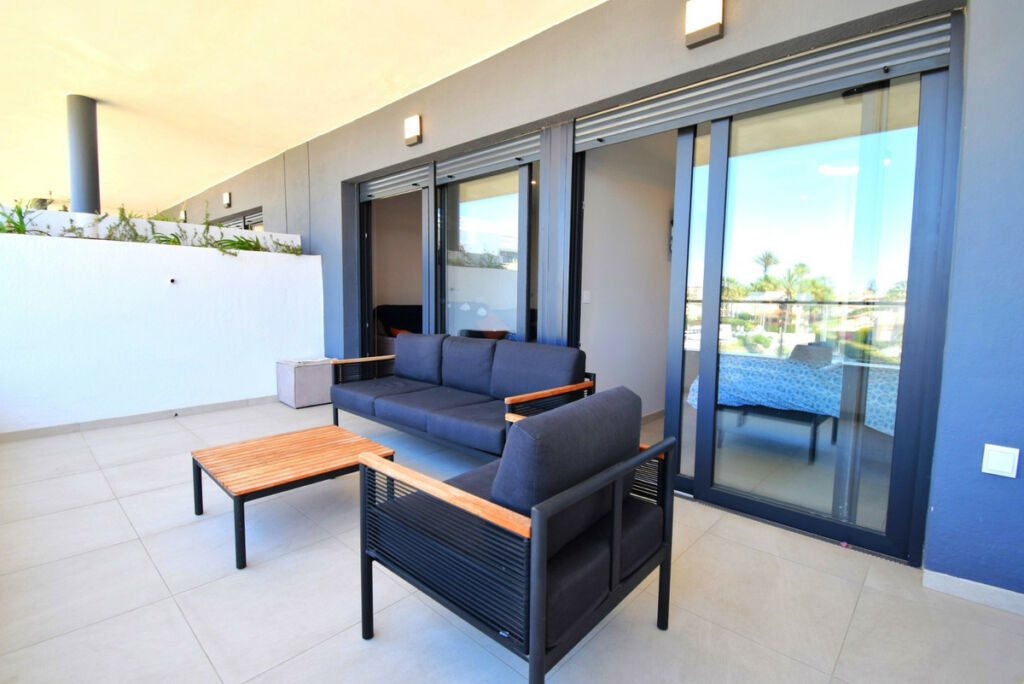Middle Floor Apartment Playa Flamenca Alicante - image 4