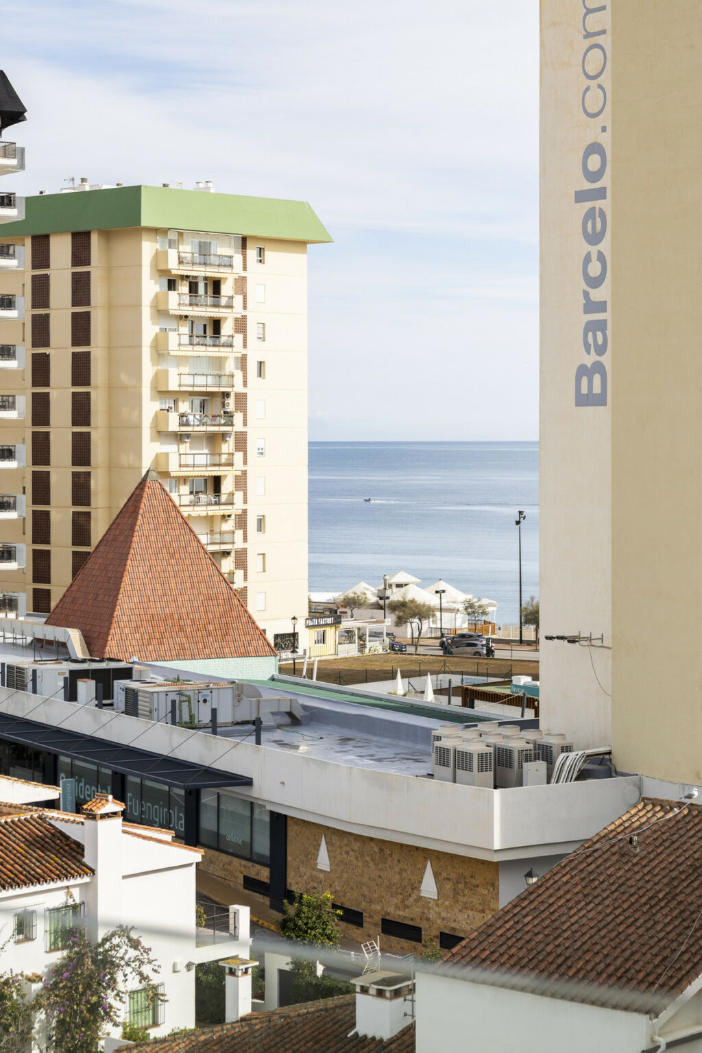 Middle Floor Apartment Fuengirola Málaga - image 4