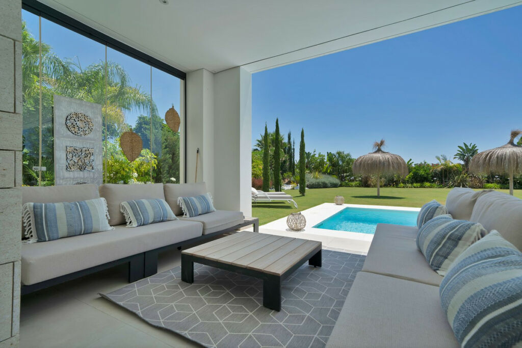 Detached Villa La Cala Golf Málaga - image 5