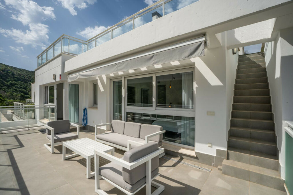 Penthouse Benahavís Málaga - image 4