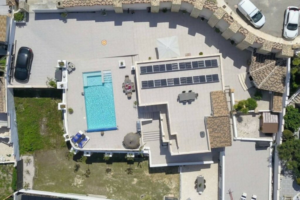 Detached Villa Ciudad Quesada Alicante - image 4