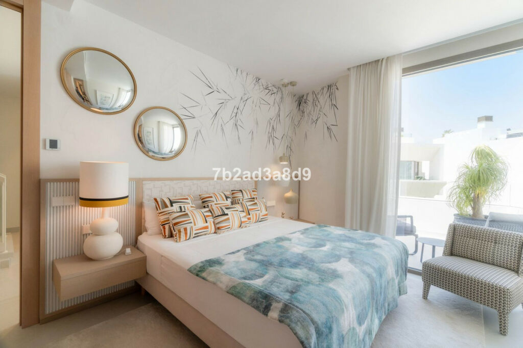 Detached Villa Nueva Andalucía Málaga - image 40