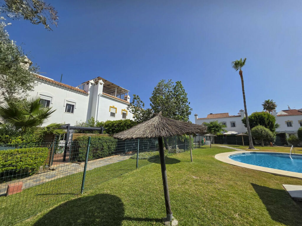 Townhouse Casares Playa Málaga - image 41