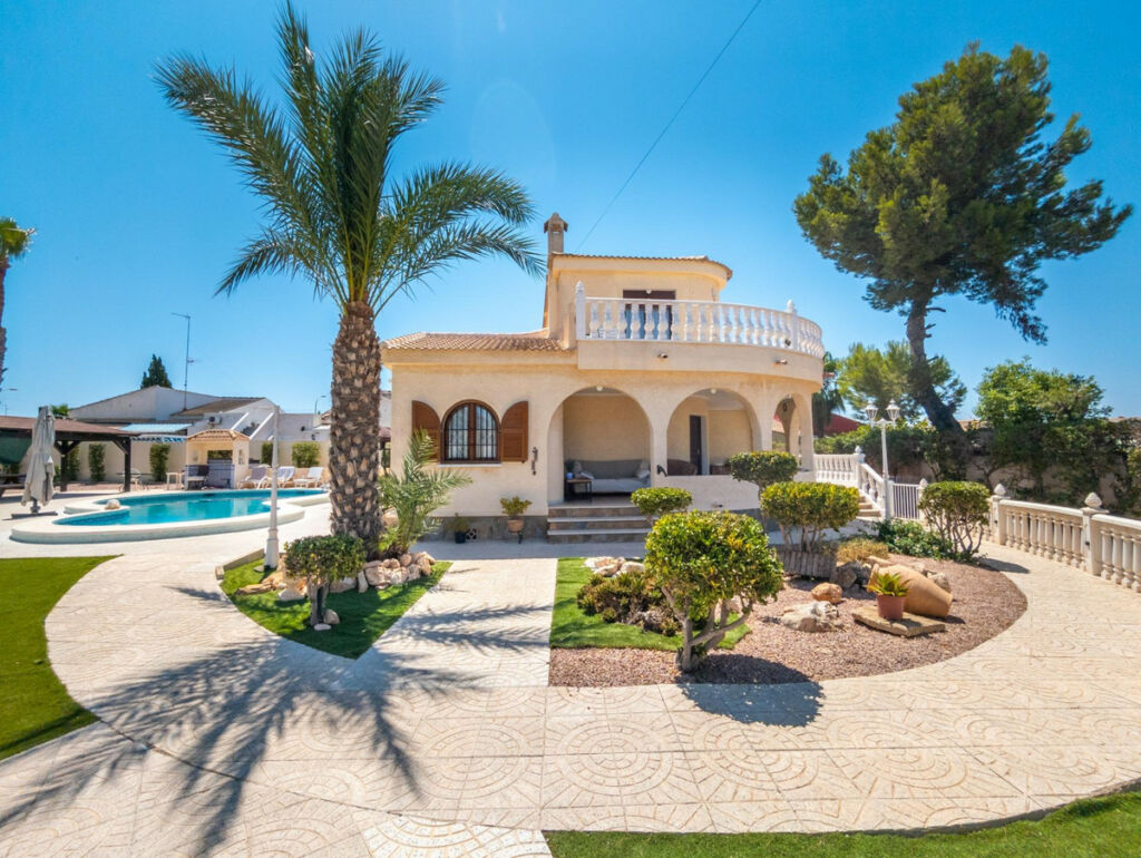 Detached Villa La Siesta Alicante - image 40