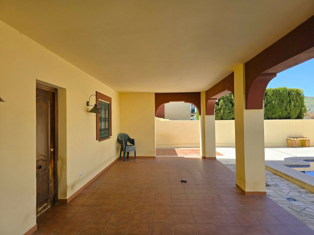 Detached Villa Canillas de Albaida Málaga - image 40