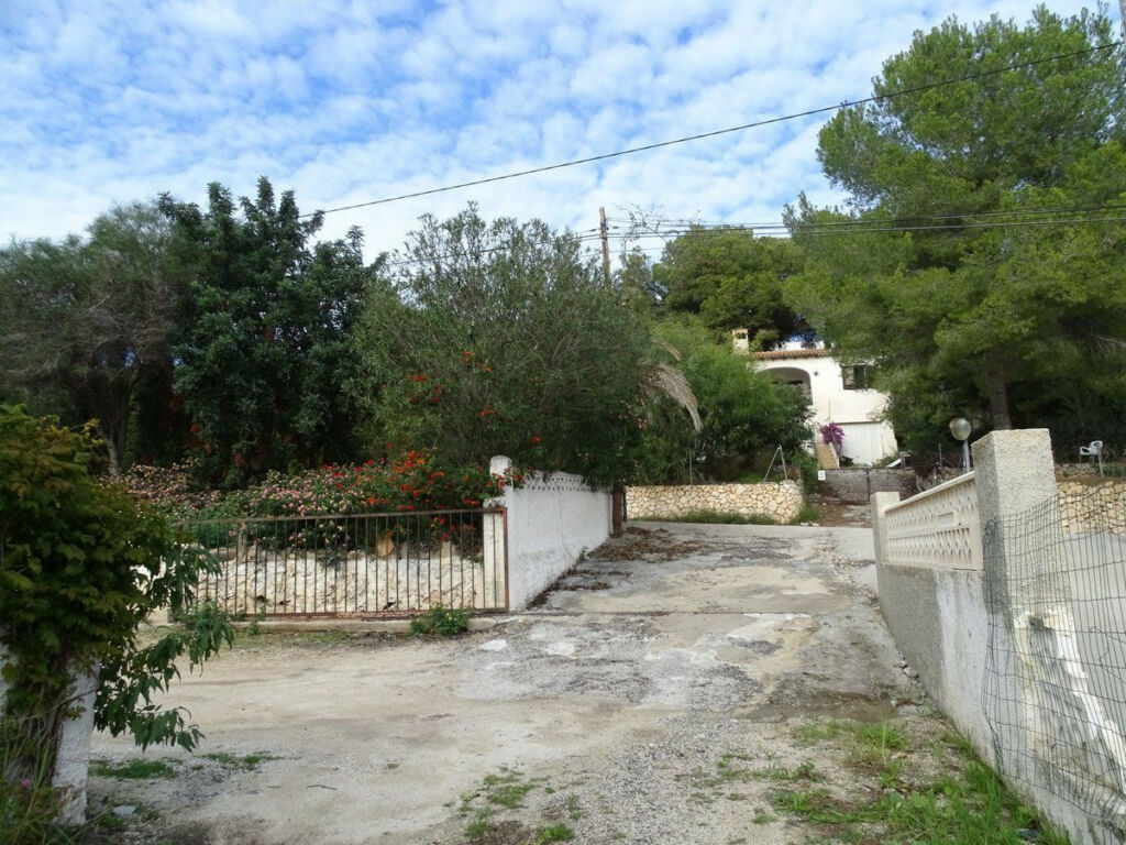 Detached Villa Moraira Alicante - image 40