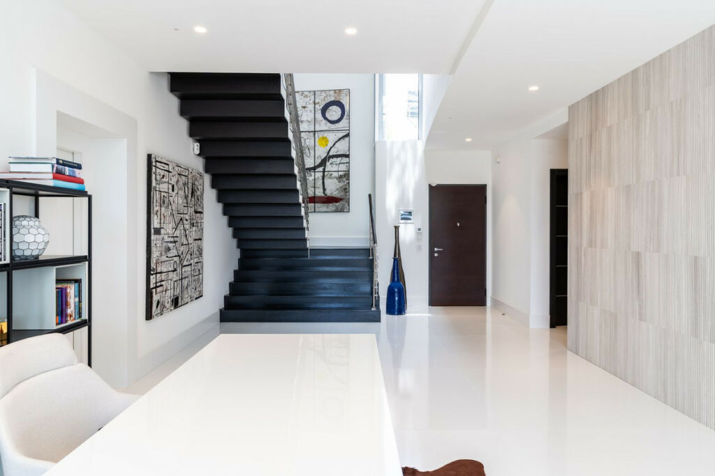 Townhouse Sierra Blanca Málaga - image 40