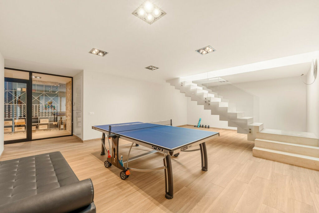 Detached Villa Marbella Málaga - image 40