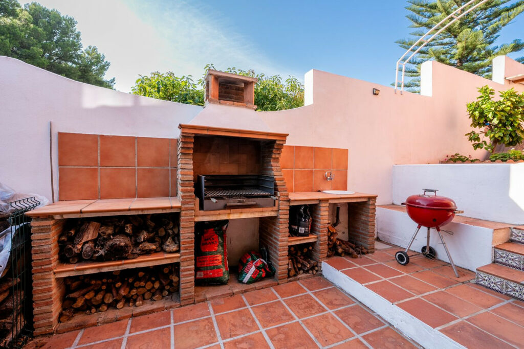 Detached Villa Mijas Málaga - image 41