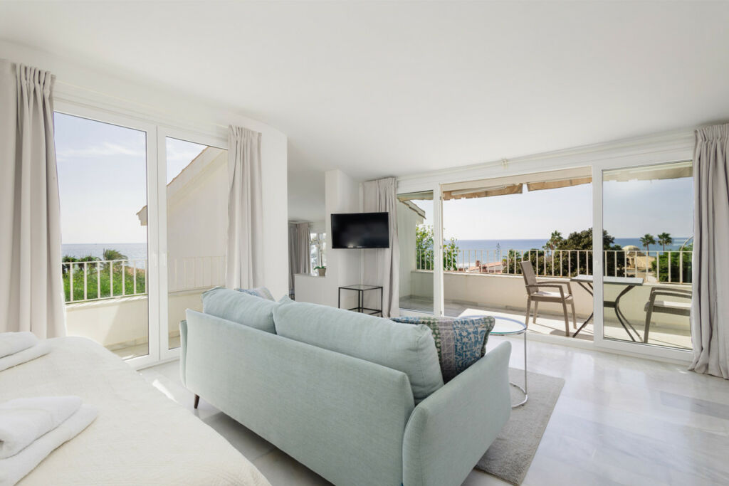 Detached Villa Costabella Málaga - image 41