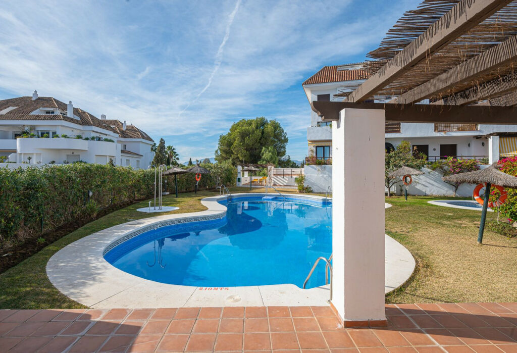 Middle Floor Apartment The Golden Mile Málaga - image 42