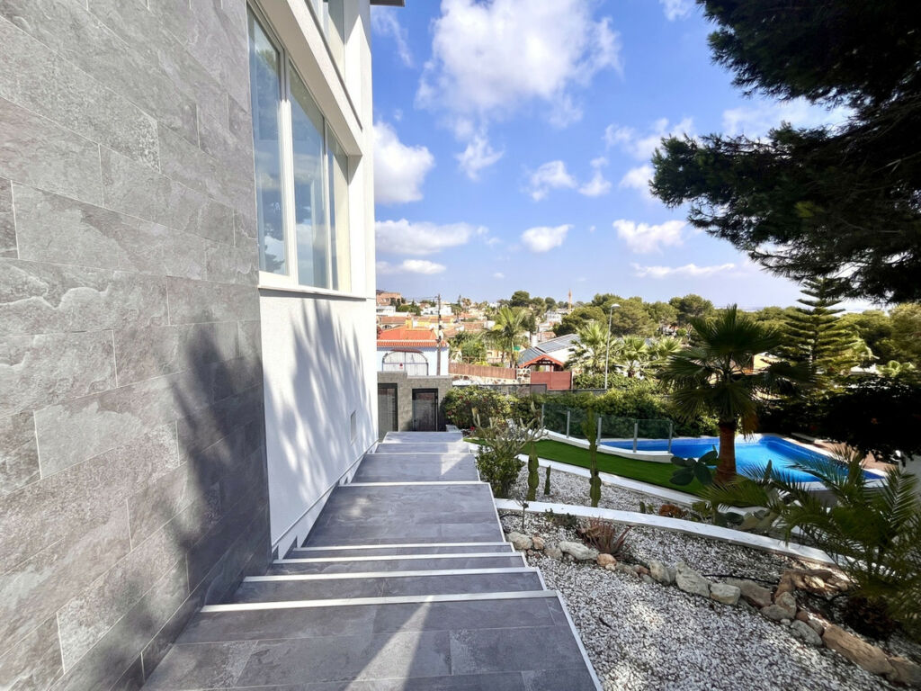 Detached Villa Los Balcones Alicante - image 41