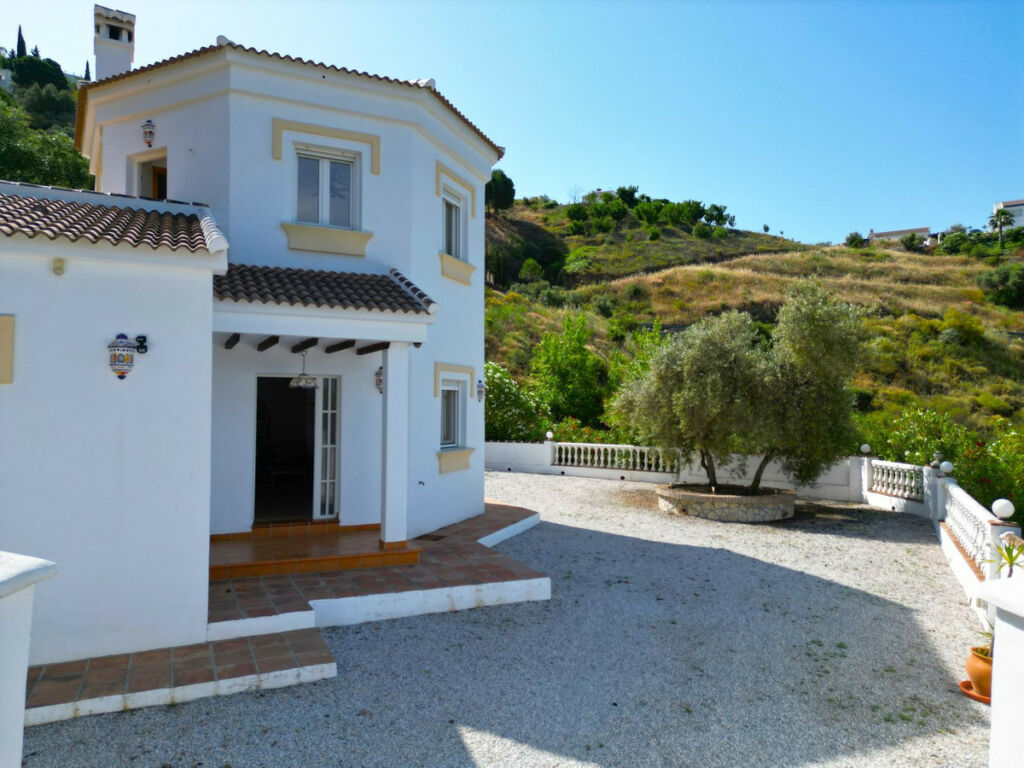 Detached Villa Cómpeta Málaga - image 41