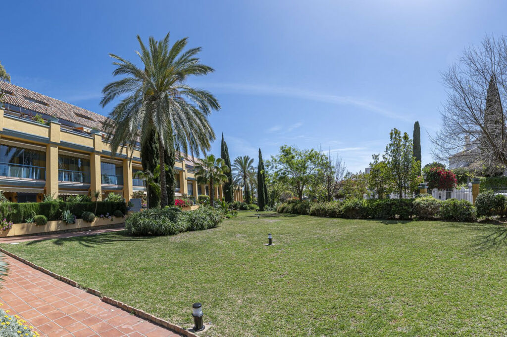 Penthouse Duplex Bahía de Marbella Málaga - image 43
