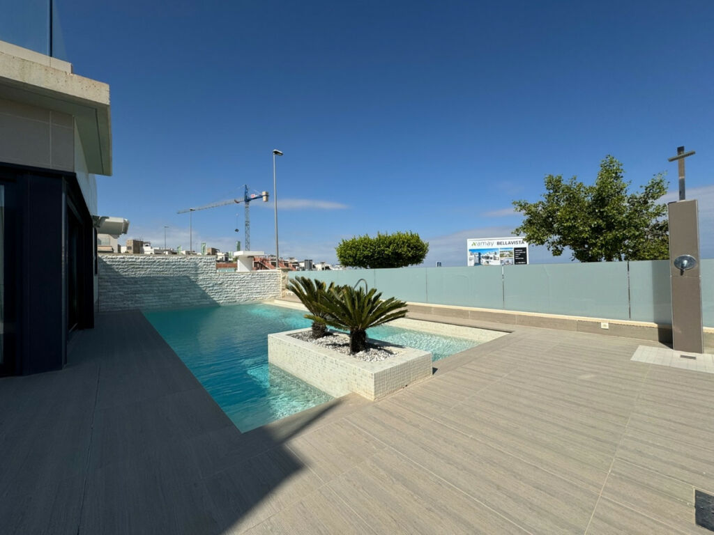 Detached Villa San Miguel de Salinas Alicante - image 42