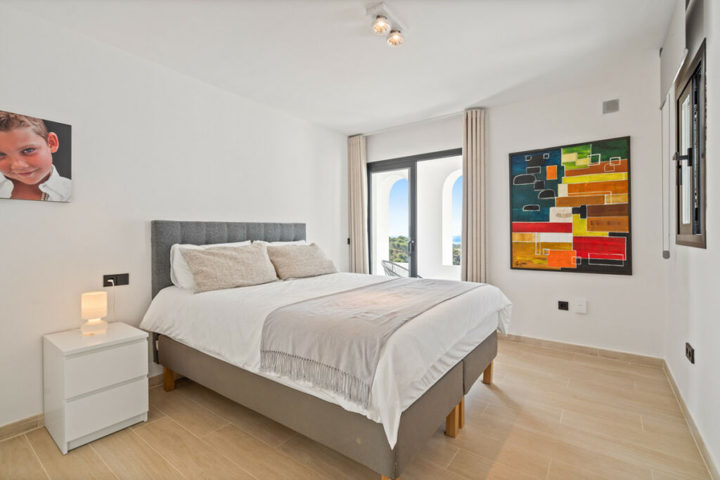 Detached Villa Nueva Andalucía Málaga - image 42