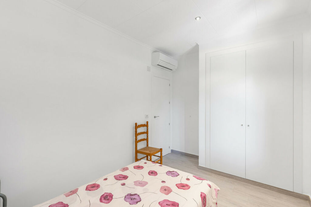 Detached Villa Punta Prima Alicante - image 42