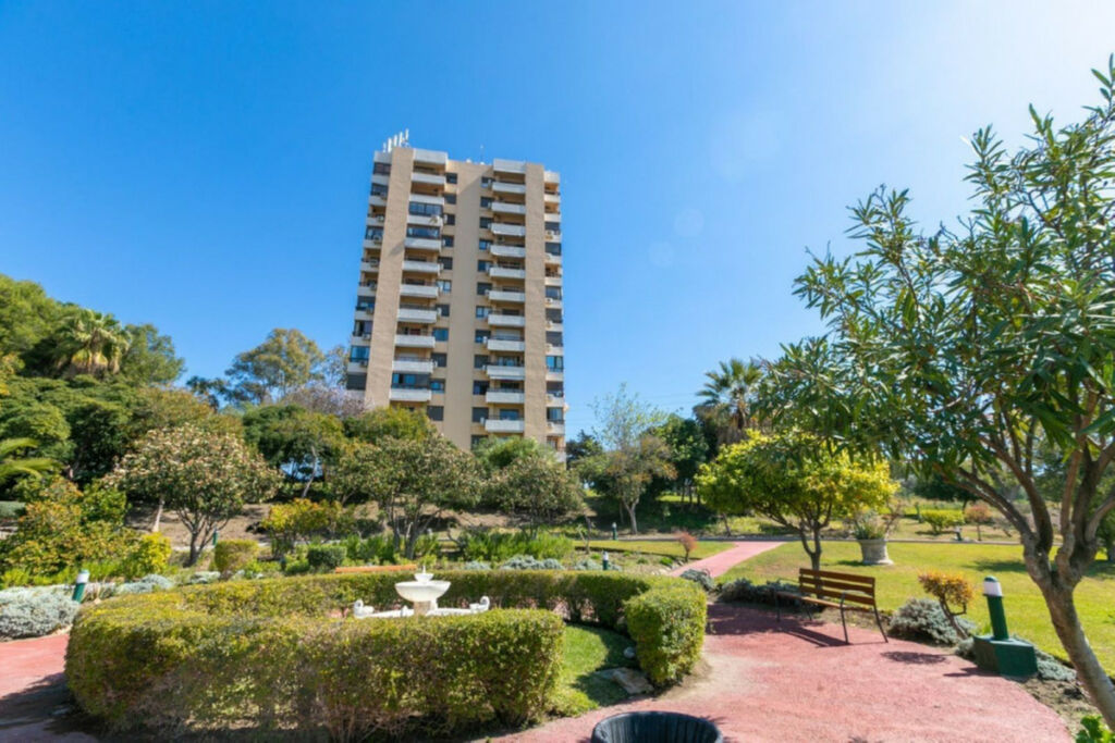 Penthouse Nueva Andalucía Málaga - image 60